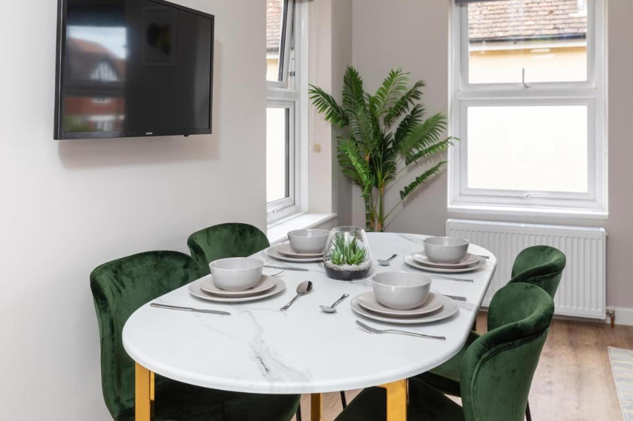 Ocean Studio Apartments Литлхемптон Экстерьер фото