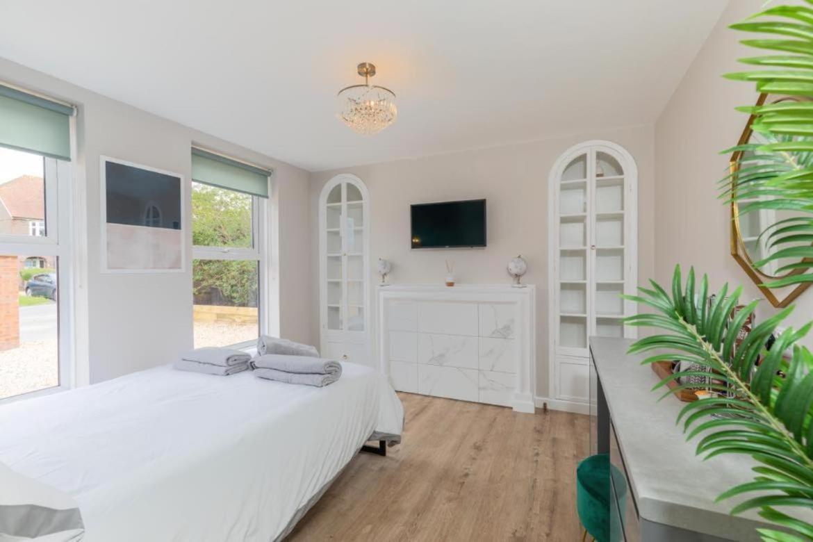 Ocean Studio Apartments Литлхемптон Экстерьер фото